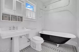 515 W Lynwood St, Phoenix, AZ 85003 - Photo 18