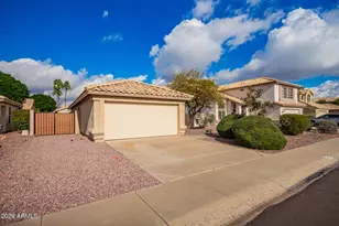 7428 W Los Gatos Dr, Glendale, AZ 85310 - Photo 2
