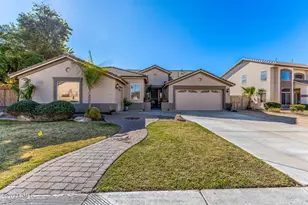 6827 W El Cortez Pl, Peoria, AZ 85383 - Photo 2