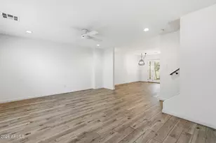 6131 N Granite Reef Rd, Scottsdale, AZ 85250 - Photo 10