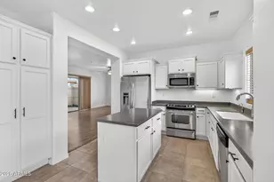 15917 N 19th Dr, Phoenix, AZ 85023 - Photo 8