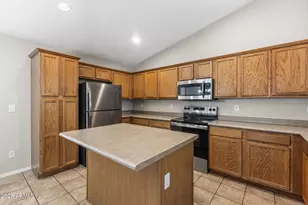 618 S 122nd Ln, Avondale, AZ 85323 - Photo 14