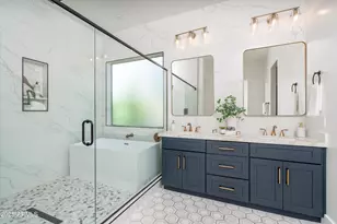 3628 E Clarendon Ave, Phoenix, AZ 85018 - Photo 16