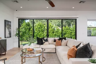 3628 E Clarendon Ave, Phoenix, AZ 85018 - Photo 2