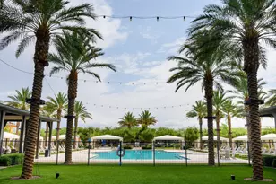 2432 W Maximo Wy, Phoenix, AZ 85085 - Photo 10