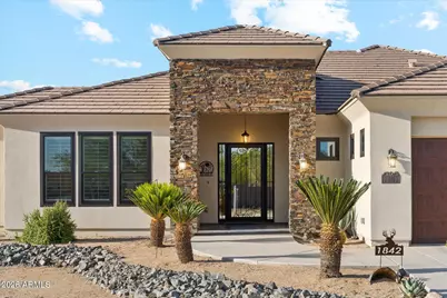 1842 W Mesquite Street, Phoenix, AZ 85086 - Photo 1