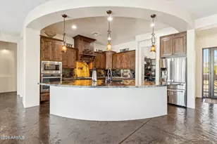 1842 W Mesquite St, Phoenix, AZ 85086 - Photo 8