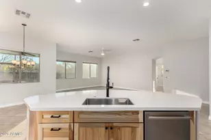 2705 S Tucana Ct, Gilbert, AZ 85295 - Photo 24