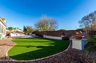 2705 S Tucana Ct, Gilbert, AZ 85295 - Photo 8