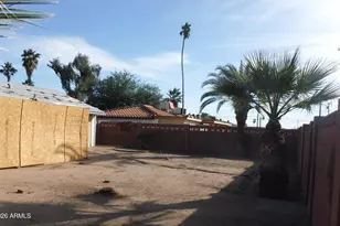 4016 N 47th Ln, Phoenix, AZ 85031 - Photo 20