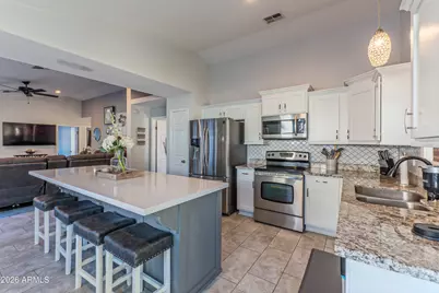 23658 N 36th Drive, Glendale, AZ 85310 - Photo 10