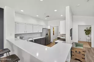 7445 E Eagle Crest Dr, Mesa, AZ 85207 - Photo 8