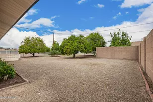 11010 W Sun City Blvd, Sun City, AZ 85351 - Photo 22