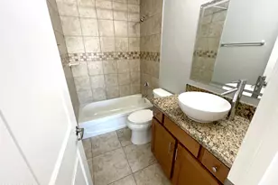 1241 E Medlock Dr, Phoenix, AZ 85014 - Photo 10