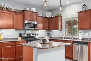 2217 W Kathleen Rd, Phoenix, AZ 85023 - Photo 10