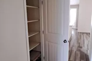 5236 W Peoria Ave, Glendale, AZ 85302 - Photo 12