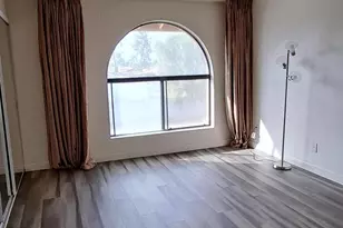 5236 W Peoria Ave, Glendale, AZ 85302 - Photo 14