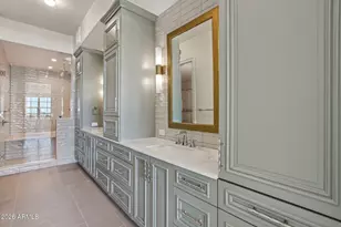 4240 E Camelback Rd, Phoenix, AZ 85018 - Photo 8