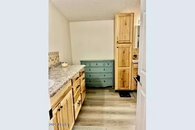 7642 E Holmes Avenue, Mesa, AZ 85209 - Photo 10