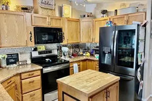 7642 E Holmes Ave, Mesa, AZ 85209 - Photo 4