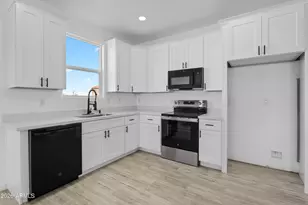 14045 S Berwick Rd, Arizona City, AZ 85123 - Photo 8