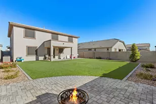 16837 W Fetlock Trail, Surprise, AZ 85387 - Photo 38