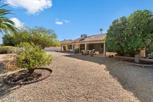 12318 W Fieldstone Dr, Sun City West, AZ 85375 - Photo 30