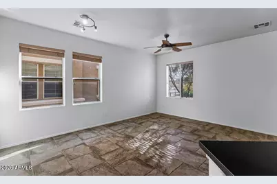 109 W Commerce Court, Gilbert, AZ 85233 - Photo 12