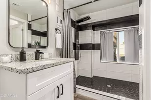 3438 N 30th St, Phoenix, AZ 85016 - Photo 18