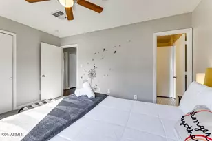 1027 S Siesta Ln, Tempe, AZ 85281 - Photo 16