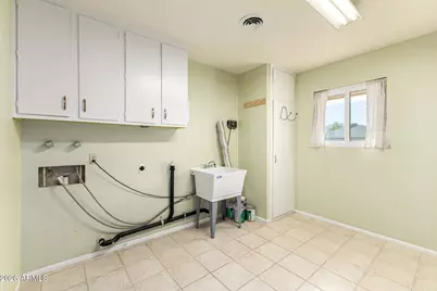 10439 W Kingswood Circle, Sun City, AZ 85351 - Photo 26