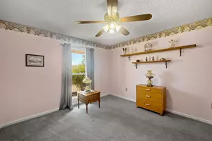 13828 N Whispering Lake Dr, Sun City, AZ 85351 - Photo 12