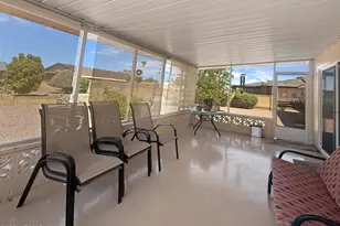 13828 N Whispering Lake Dr, Sun City, AZ 85351 - Photo 16