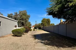 9020 W Highland Ave, Phoenix, AZ 85037 - Photo 14