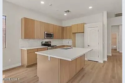 2918 E Harwell Road, Gilbert, AZ 85234 - Photo 2