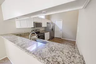 14443 S Cholla Canyon Dr, Phoenix, AZ 85044 - Photo 22