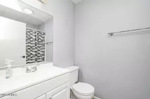 25 N Cottonwood St, Chandler, AZ 85225 - Photo 22