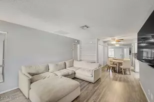 25 N Cottonwood St, Chandler, AZ 85225 - Photo 6