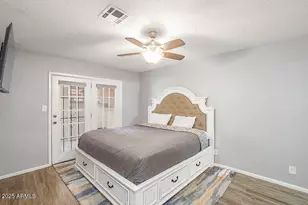 25 N Cottonwood St, Chandler, AZ 85225 - Photo 16