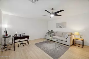 9750 E Gelding Dr, Scottsdale, AZ 85260 - Photo 28