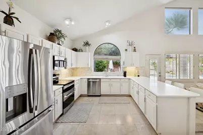 9750 E Gelding Drive, Scottsdale, AZ 85260 - Photo 14