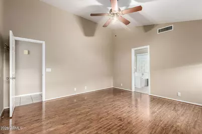 3842 S Hawthorn Drive, Chandler, AZ 85248 - Photo 18