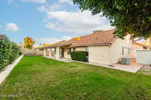 3842 S Hawthorn Dr, Chandler, AZ 85248 - Photo 32