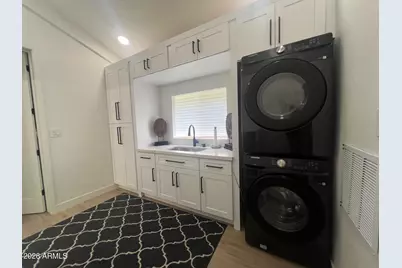 10952 E Villa Park Street, Chandler, AZ 85248 - Photo 92