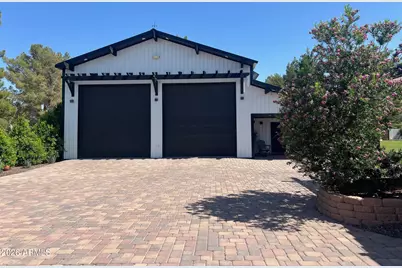 10952 E Villa Park Street, Chandler, AZ 85248 - Photo 8