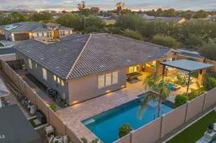 1928 E La Costa Dr, Gilbert, AZ 85298 - Photo 62