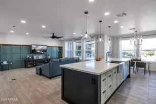 11224 W Tether Trail W, Peoria, AZ 85383 - Photo 6