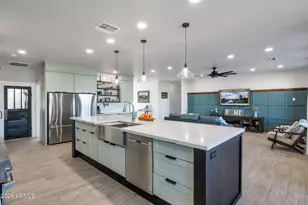 11224 W Tether Trail W, Peoria, AZ 85383 - Photo 2