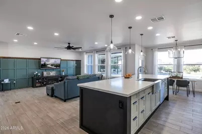 11224 W Tether Trail W, Peoria, AZ 85383 - Photo 6