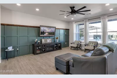 11224 W Tether Trail W, Peoria, AZ 85383 - Photo 8